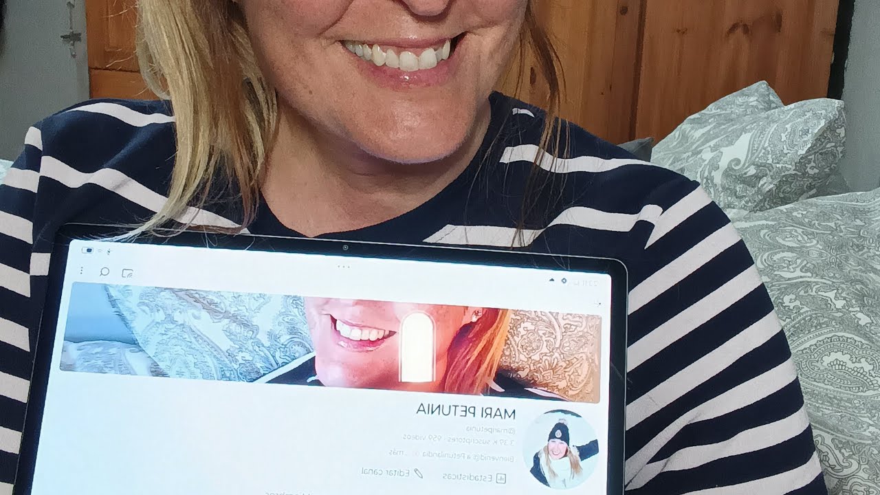 ¡MARI PETUNIA  está emitiendo en directo!