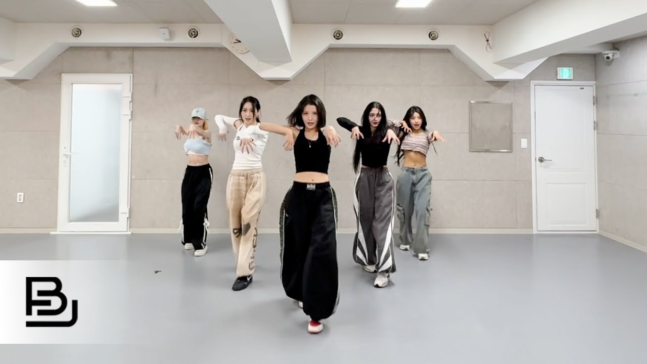 X:IN (엑신) &lsquo;수리수리마하수리 수수리 사바하 (SABAHA)&rsquo; DANCE PRACTICE Mirror Ver.