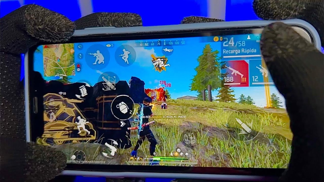 IMPOSSIBLE SOLO VS SQUAD RUSH! 🤯 IPHONE 11 FREE FIRE FULL HANDCAM 🔥