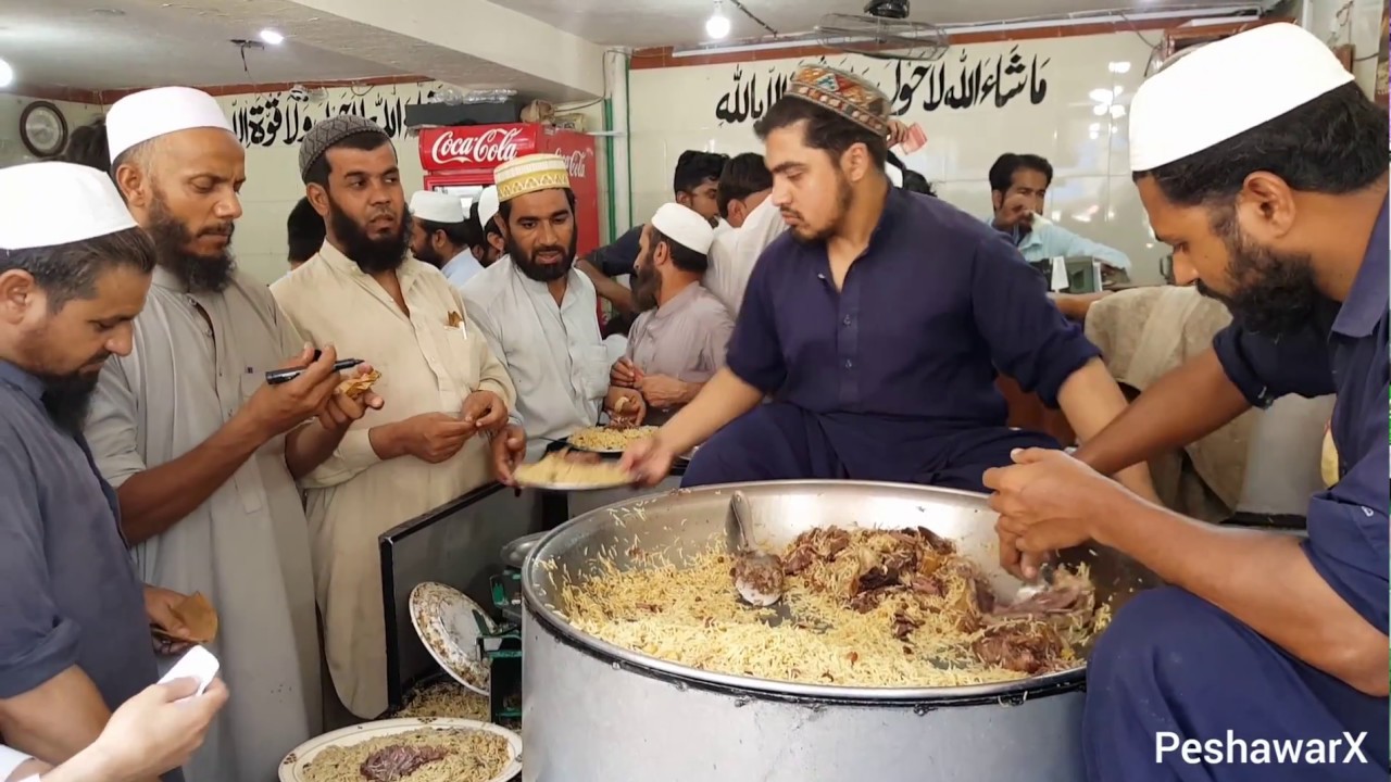 Laziz Chawal, Shoba Bazar Peshawar | Pakistani Street Food