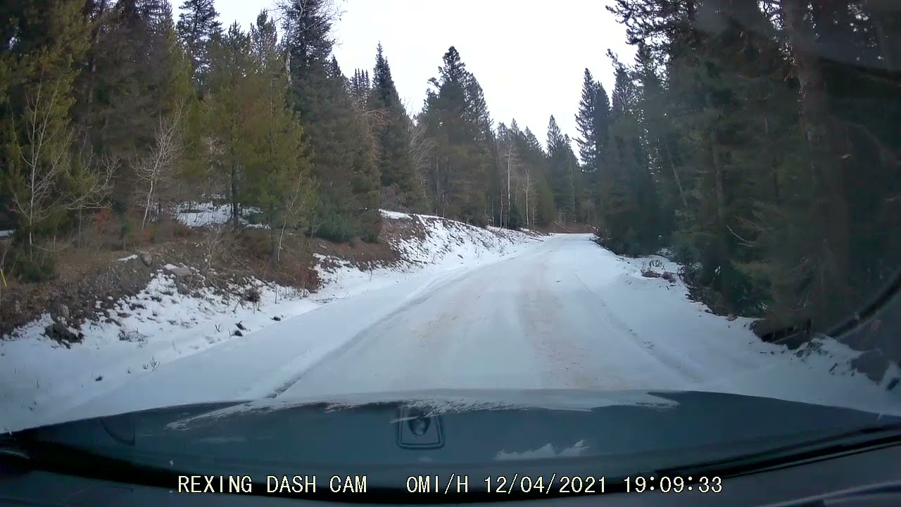 17 CHEVROLET EQUINOX AWD PREMIER DOMINATING SNOW AND ICE AND MUDDY ROADS UP IN THE MOUNTAINS