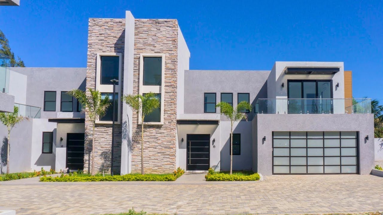 Luxury Beachfront 3 Bedroom 5 Bathroom Home At Queens Crescent, Discovery Bay, St Ann, Jamaica