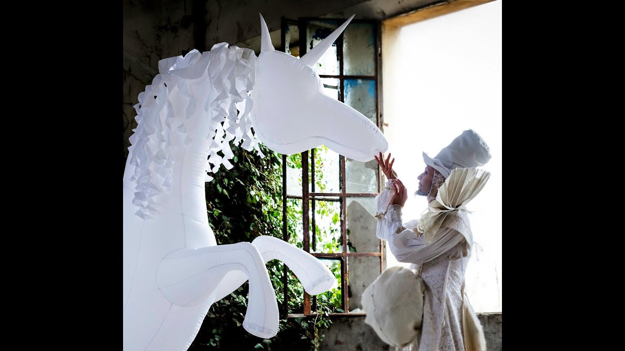 Cigni, Unicorni e Cavalieri