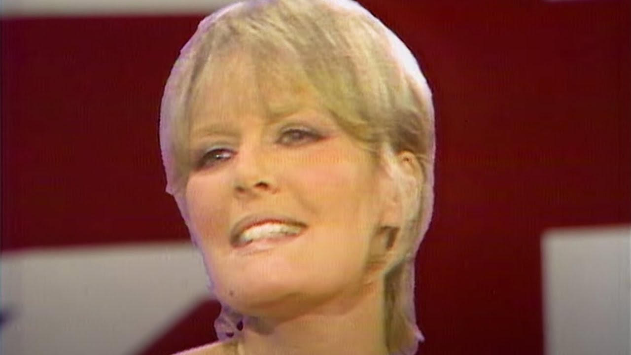 Ed Sullivan Interviews Petula Clark on 1965 