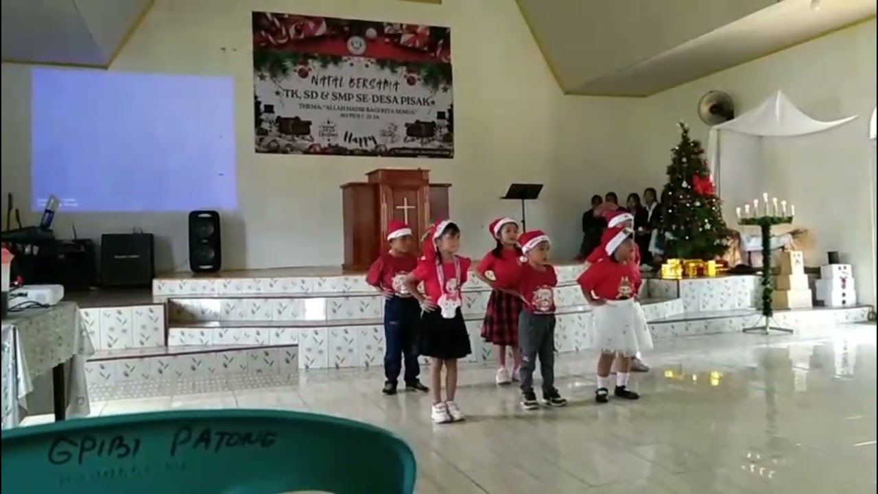 Natal bersama TK, SD, SMP Se desa pisak#tarian tk,sd 