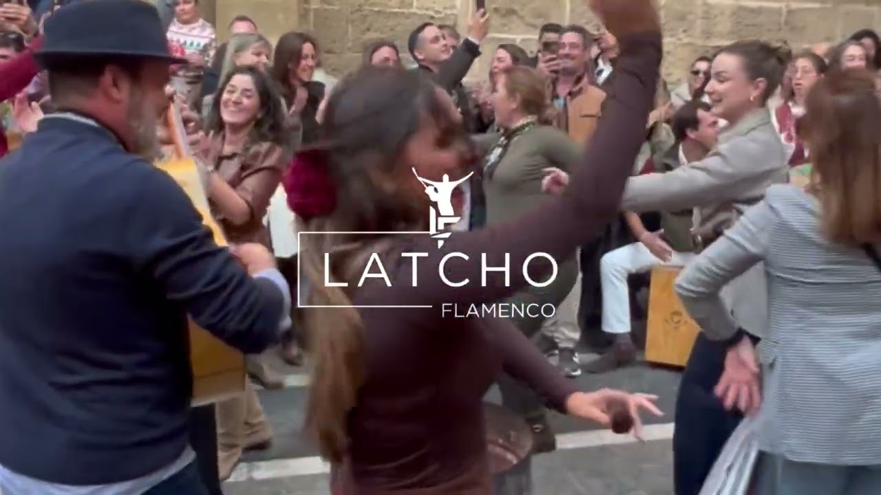 Cuando la zambomba suena, el corazón baila 🔥Andalucía, tus raíces nos llevan… 🇪🇸💃#ZambombaJerez