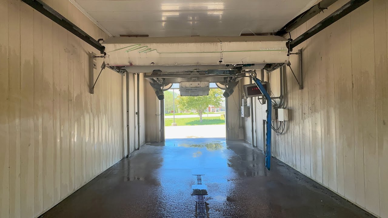 Ryko Ultrasonic 2001 OHD At Oasis Car Wash - North Liberty IA