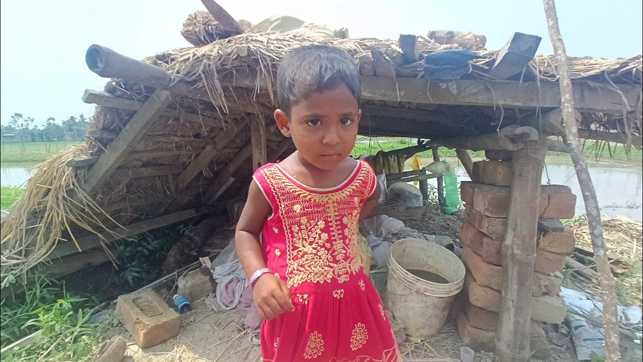 মুসকানের এই অবস্থা দেখে রোহান অবাক হয়ে গিয়েছে।