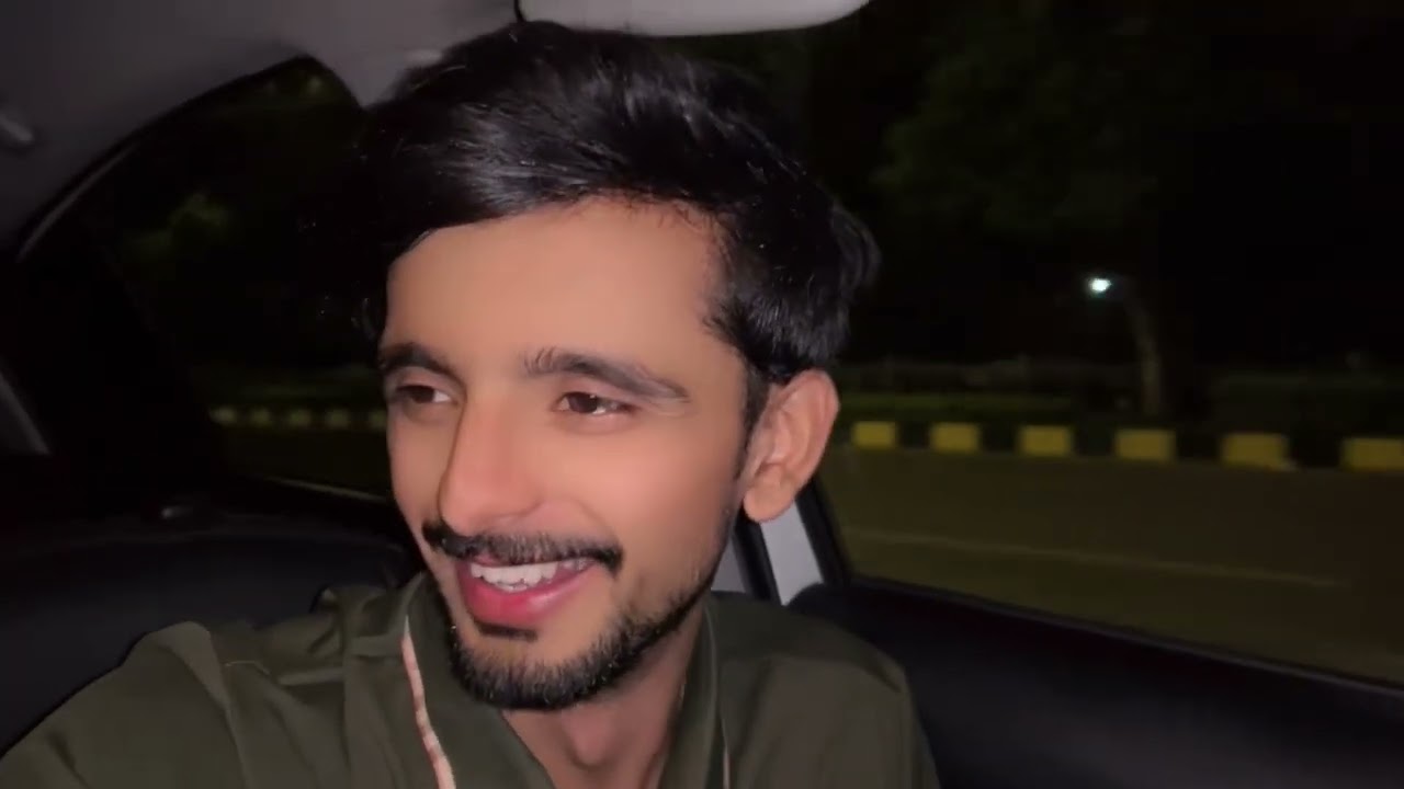 Bike to giyo 🤭😂bike me warla khars ko 🙈🤭