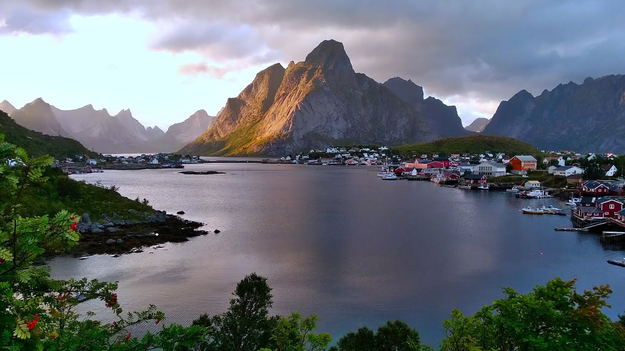 Driving to Å, Lofoten, Norway (POV) - Summer - GoPro
