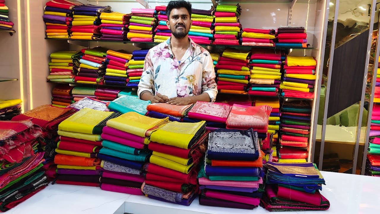 మంగళగిరి పట్టుచీరలు బ్యూటిఫుల్ బేసిక్ లైన్ పట్టు చీరల నుంచిపార్టీవేర్ పట్టు చీరల వరకు ఆఫర్లు