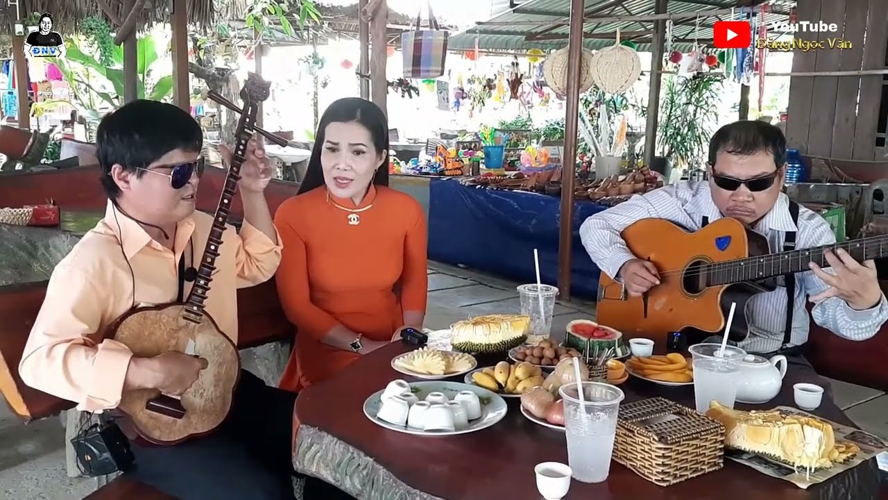 Trích đoạn Phước Bến Tre và Phương Uyên làm Hữu Hạnh hứng quá bốc dây đàn