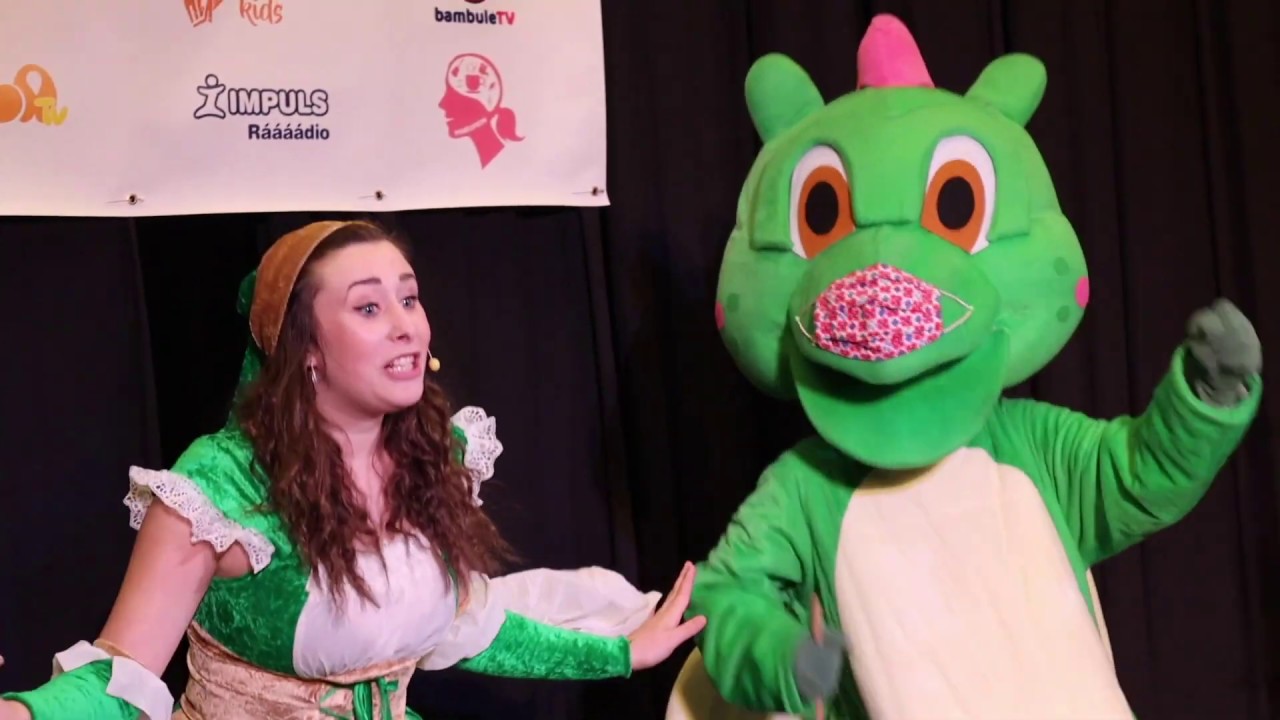 Utíkala polívka - z vystoupení Čiperkafest z izolace