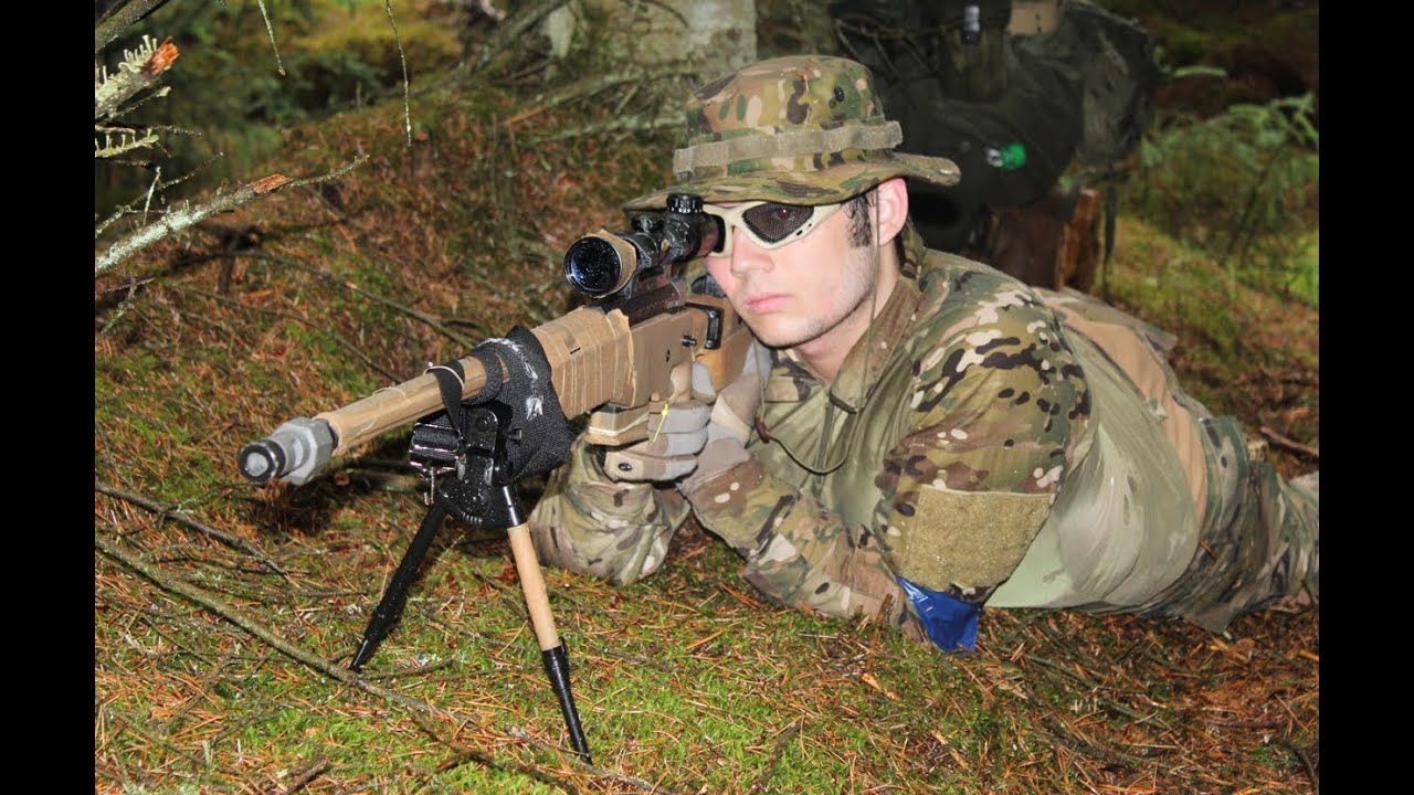 Airsoft War L96 Sniper, Sig 552, G36 Section8 Scotland