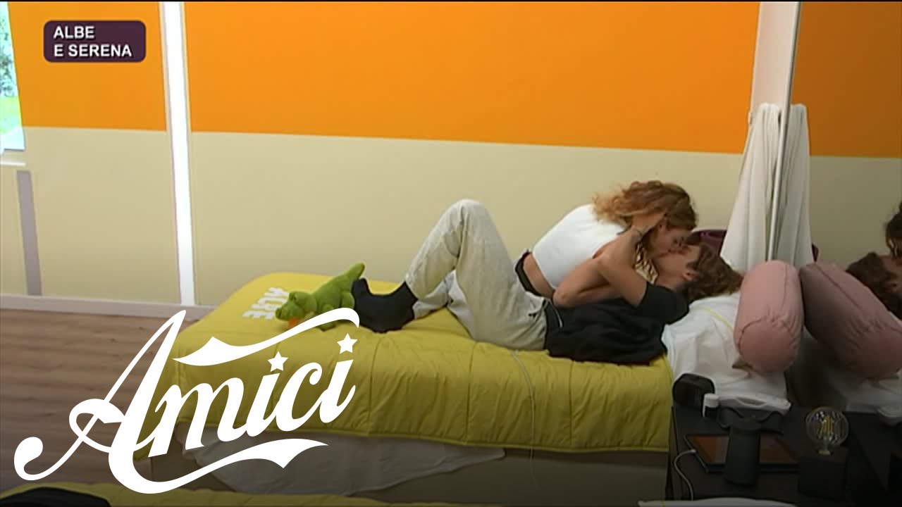 Amici 21 - La complicità tra Albe e Serena