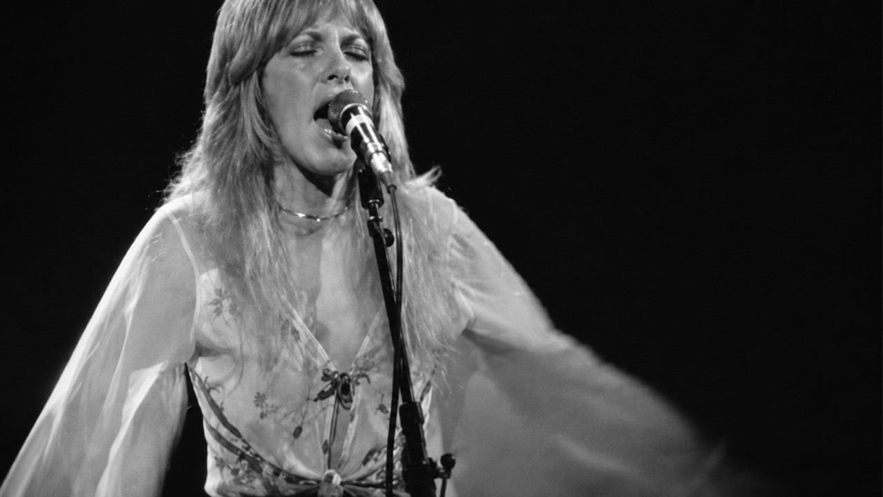 Fleetwood Mac - Rhiannon - 10/17/1975 - Capitol Theatre (Official)