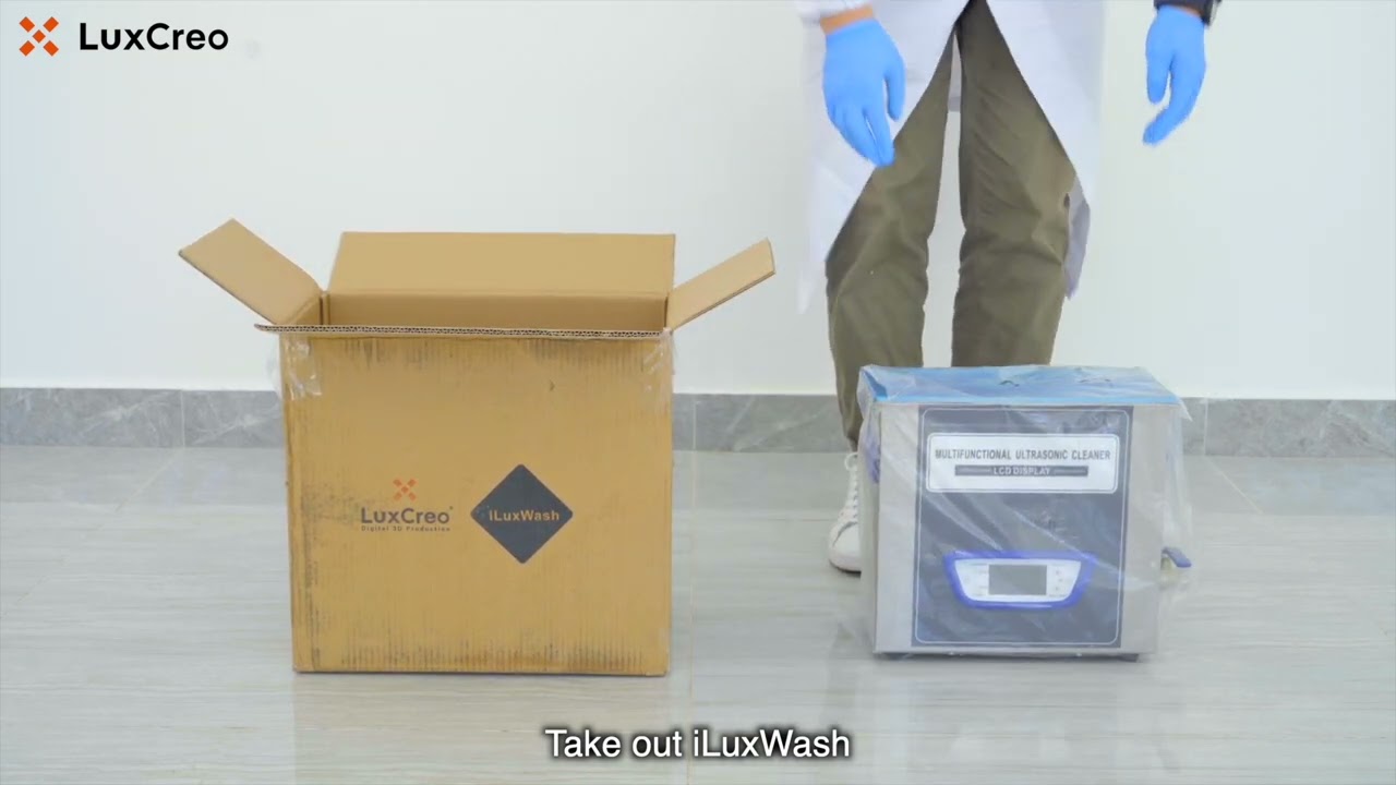 LuxCreo 3d Printer iLux 1.1 Tutorial 1 Unboxing
