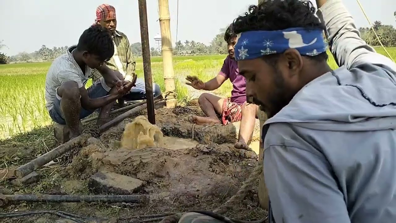 মাঠে মিনি বসানোর ভিডিও। ৮ ইঞ্চি পাইপের মিনি হচ্ছে 🥰