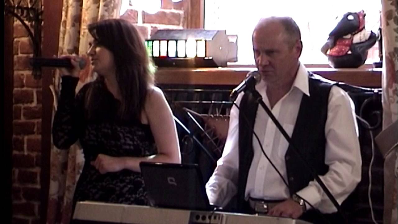 пісня  При долині кущ калини