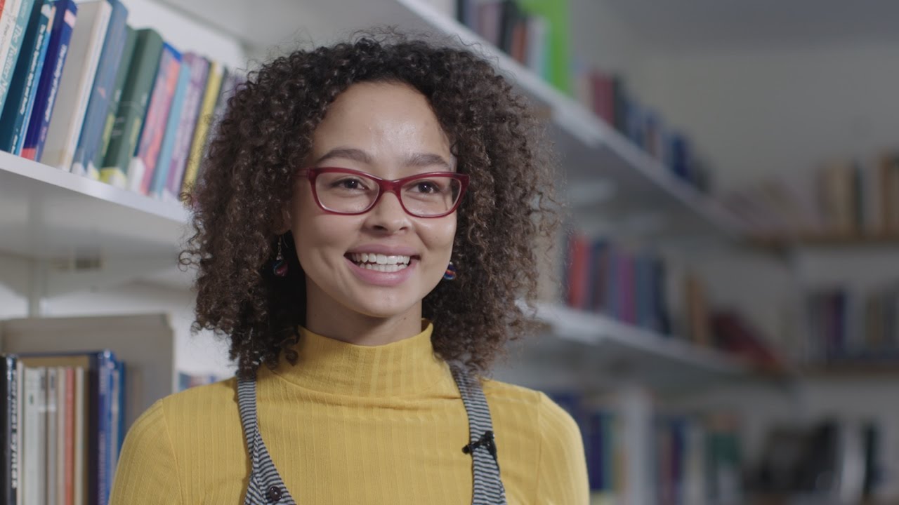 University of Sussex – BA English, Amy Drayton