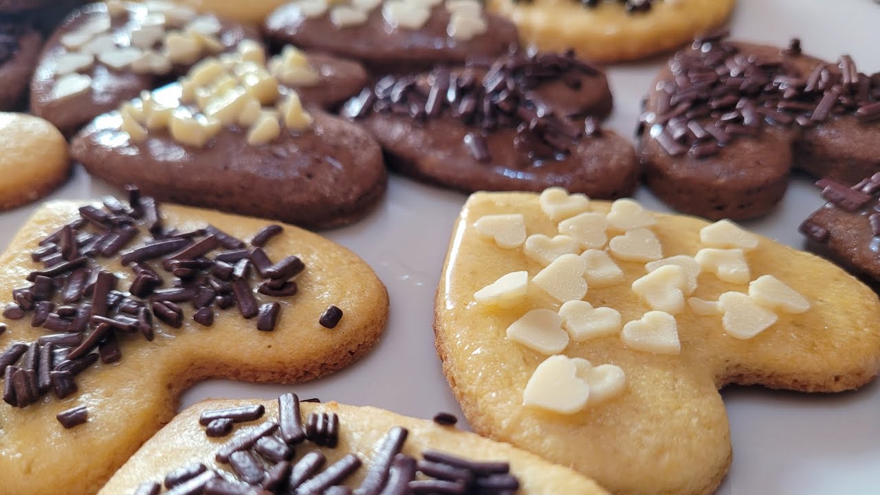 Cuoricini di San Valentino; deliziosi frollini che ti fanno innamorare già solo a guardarli 🥰🫶 