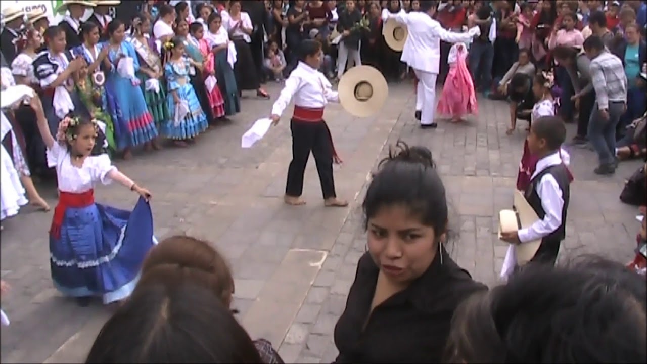 Marinera en Surco 2017 06 Marinera Norteña con niños de TRADICION Y SENTIMIENTO ACADEMIA DE MARINERA