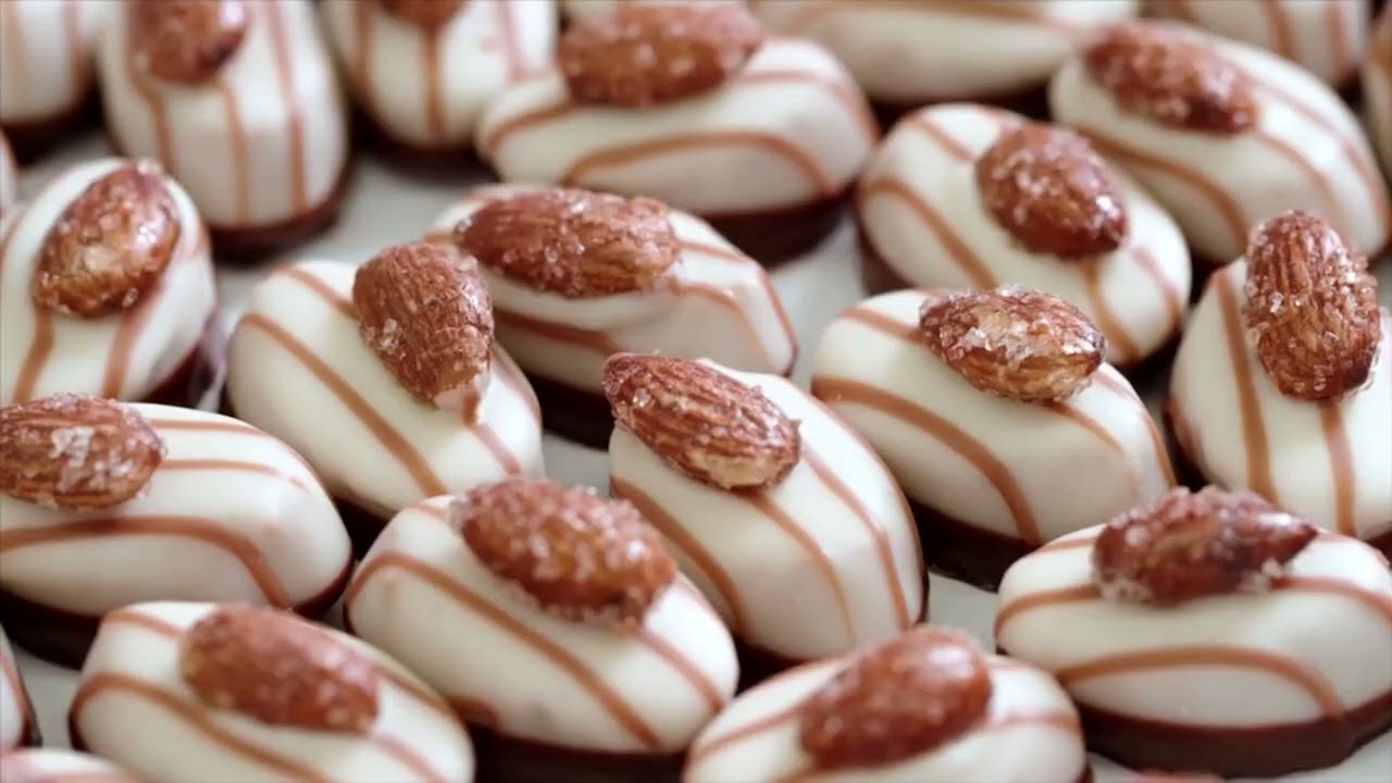 Costly cocoa: Consumers pay up as Lindt hikes chocolate prices | REUTERS