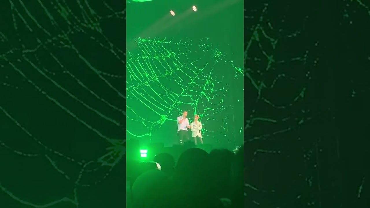 (FULL Fancam) Chan covers Dekat di Hati by RAN Maniac Tour - Jakarta