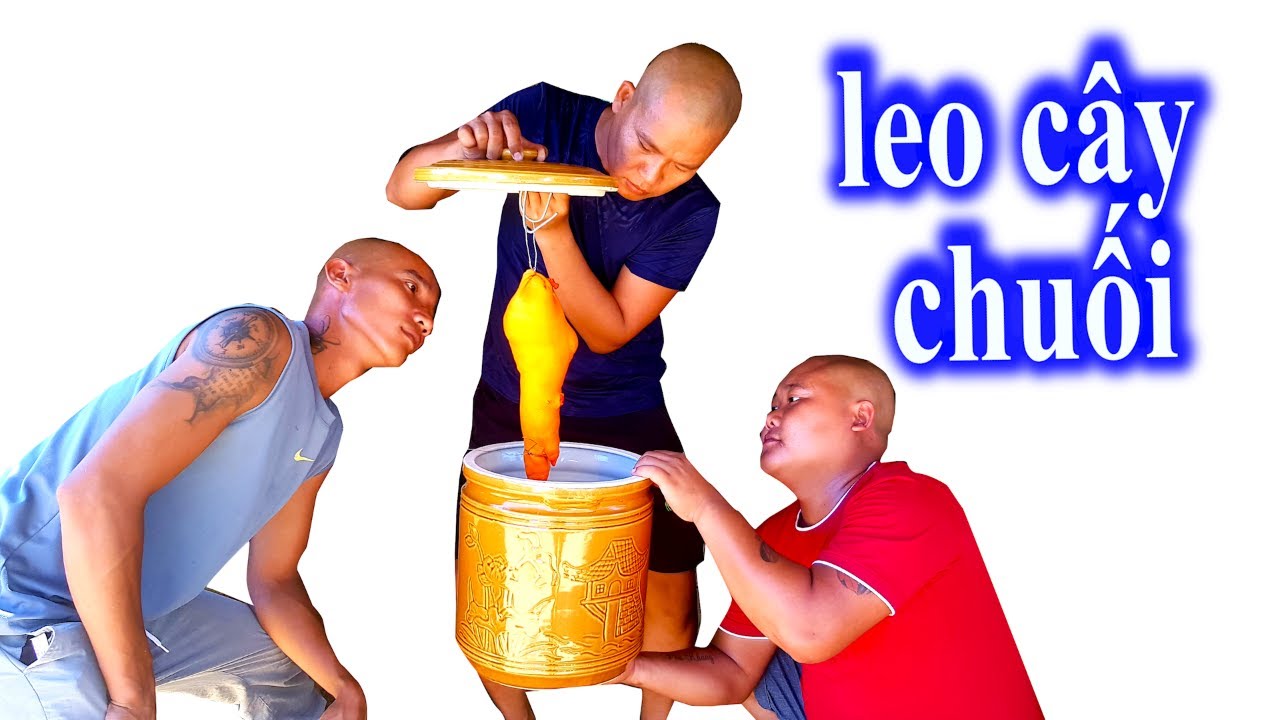 Heo Chui Khạp - Trận Chiến Trèo Cây Chuối Siêu Trơn - Ẩm Thực Hài Hước | Sơn Dược Vlogs