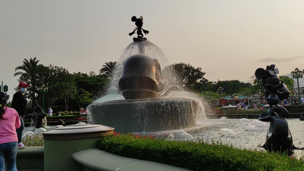 HONG KONG DISNEYLAND RESORT ll Free music background NO Copyright