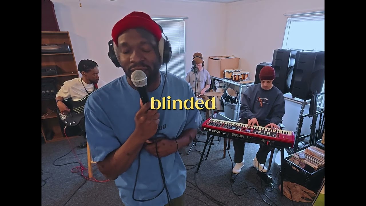 BLIND ( LIVE ) 