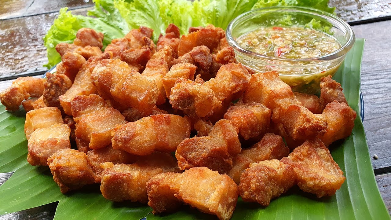 หมูทอดน้ำปลา หอมๆกรอบๆ วิธีทอดให้กรอบสีสวย น้ำมันไม่กระเด็น