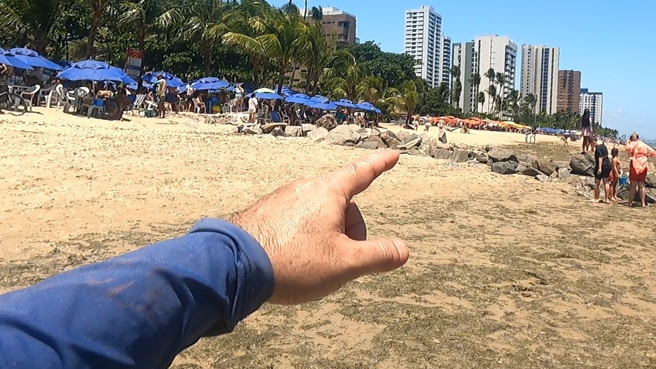 O QUE ACONTECE NA PRAIA DE CANDEIAS EM 2026 - QUIOSQUES DE PRAIA, MAR, SOL E MUITOS MOTOR HOMES