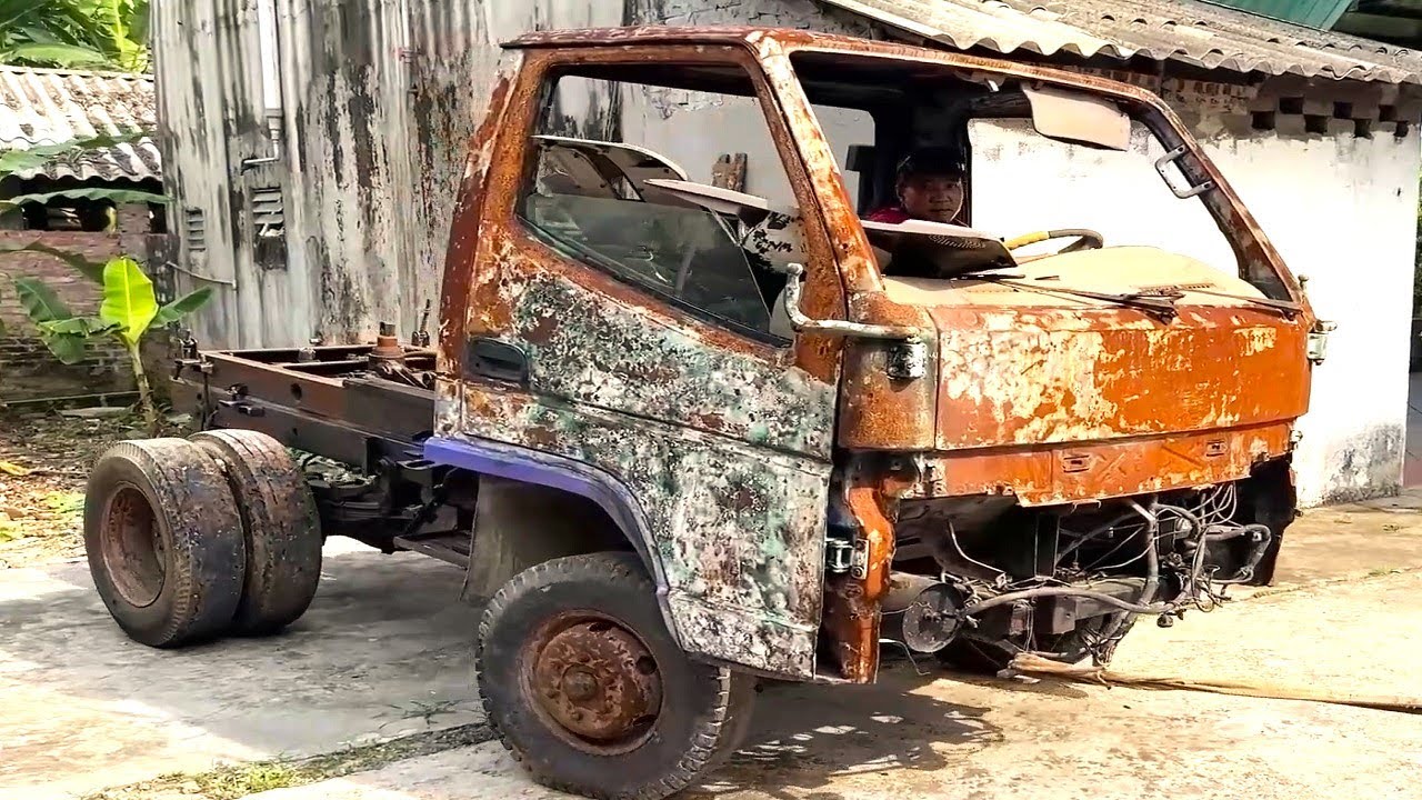 Man Completely Restores Disabled Boss's 45-Year-Old Dump - Truck World-Class Skills
