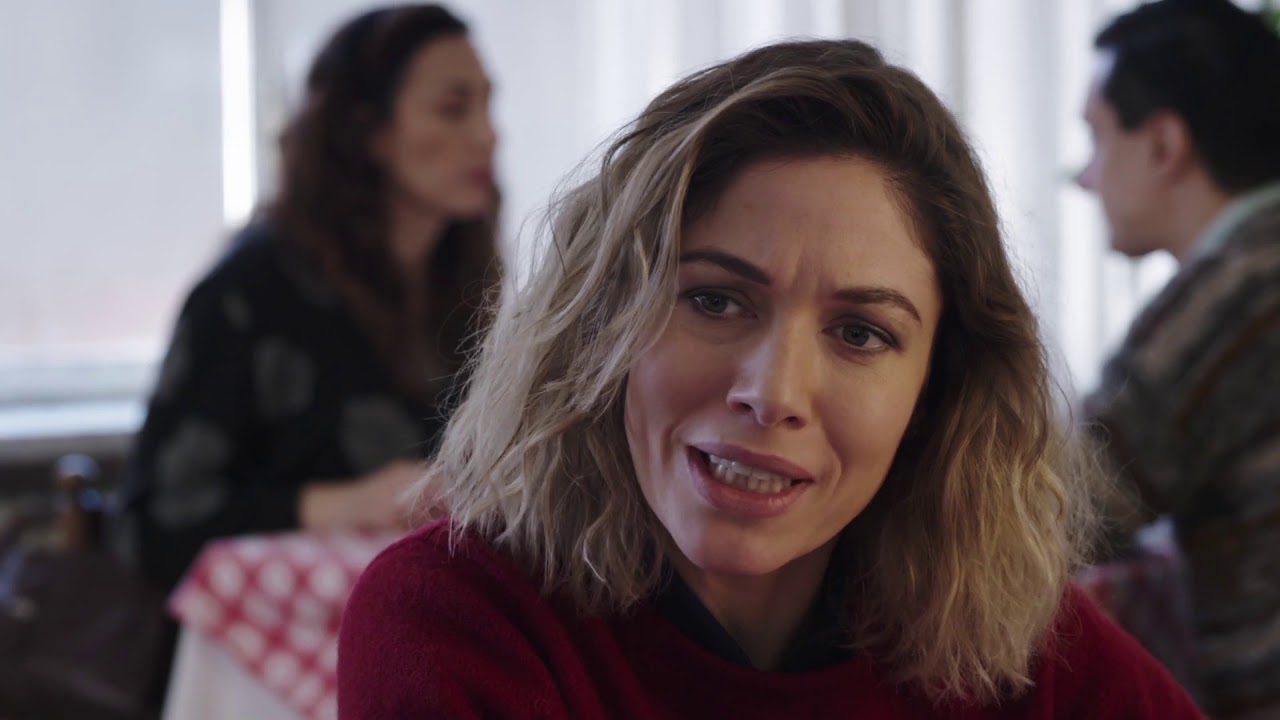 Nessuno Come Noi - Clip "Che cosa si fa con un uomo sposato"