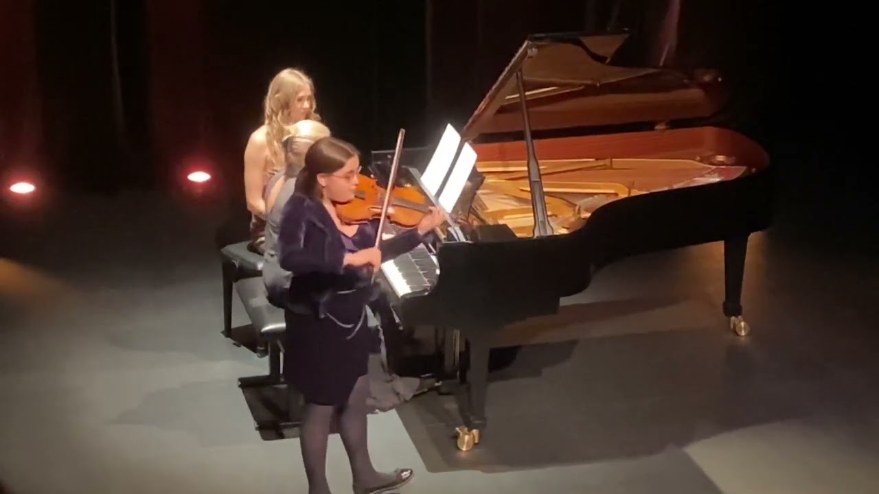 Maya Ostrovsky plays Beethoven Romance in F op.50