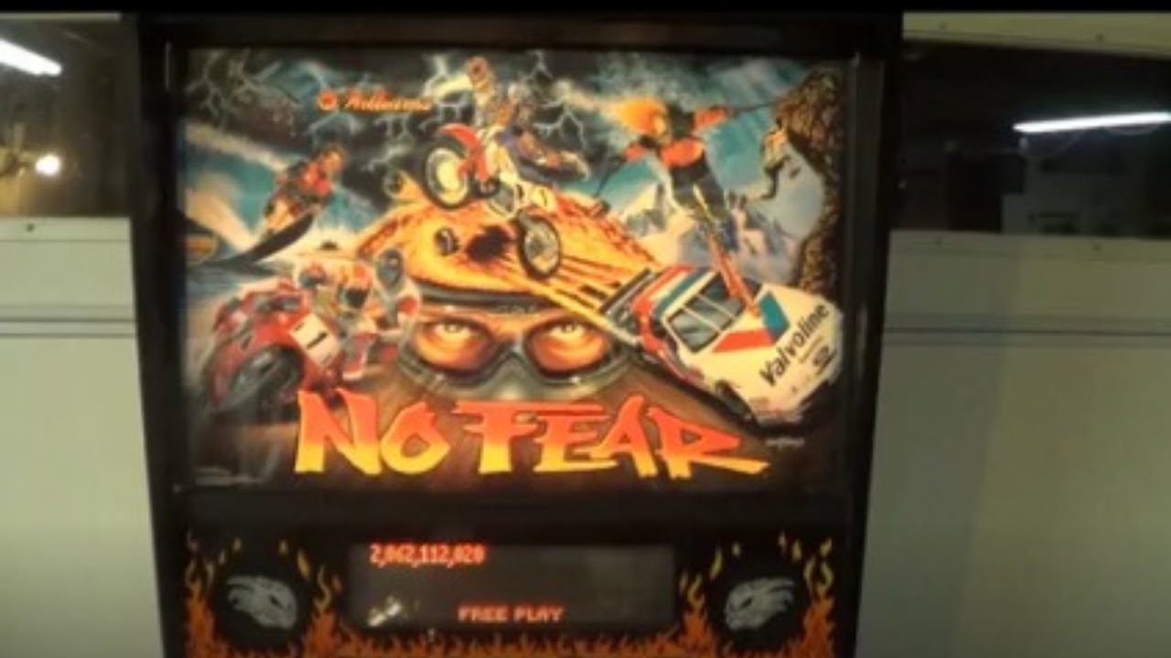NO FEAR PINBALL MACHINE - BY WILLIAMS 1995