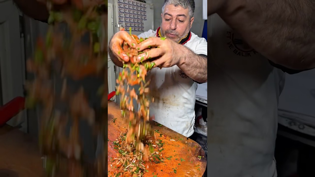 Orijinal doğal Tablacı salatası b&ouml;yle olur Emin Usta Kebap Adana