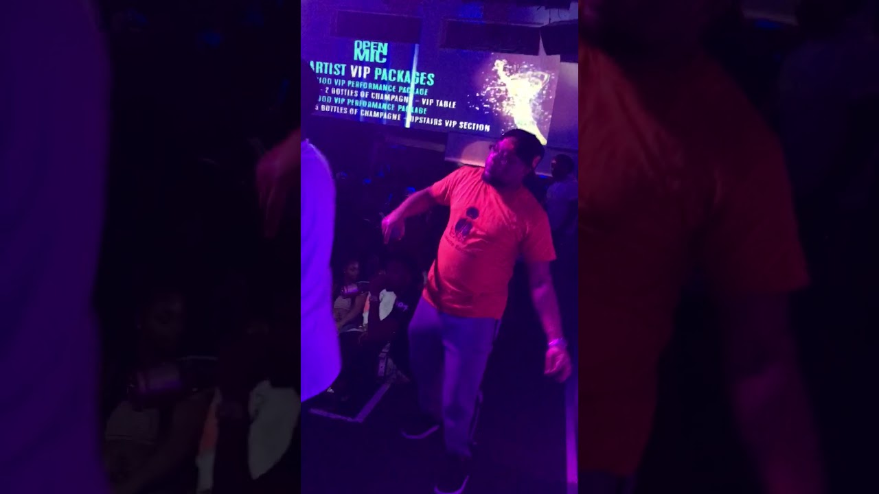 Let Me Smoke My Weed (Live Performance )