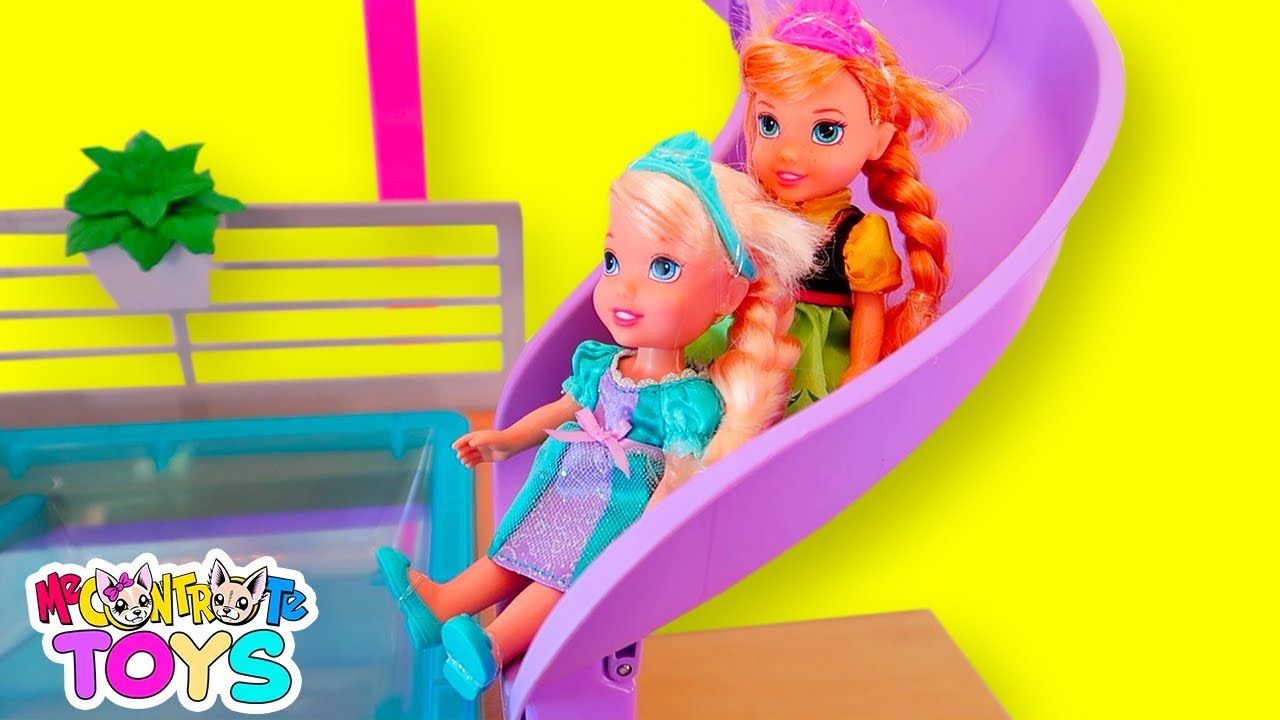 ELSA & ANNA SULLO SCIVOLO! Non fanno i compiti! - Me contro Te Toys
