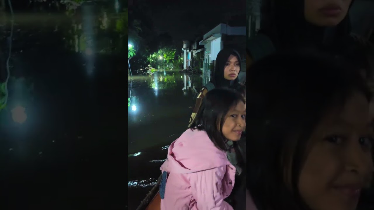 Ngungsi tengah malem... Semoga cepet surut... 