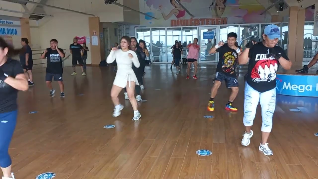 Kevin Versus Manuel Fuĺl Combat