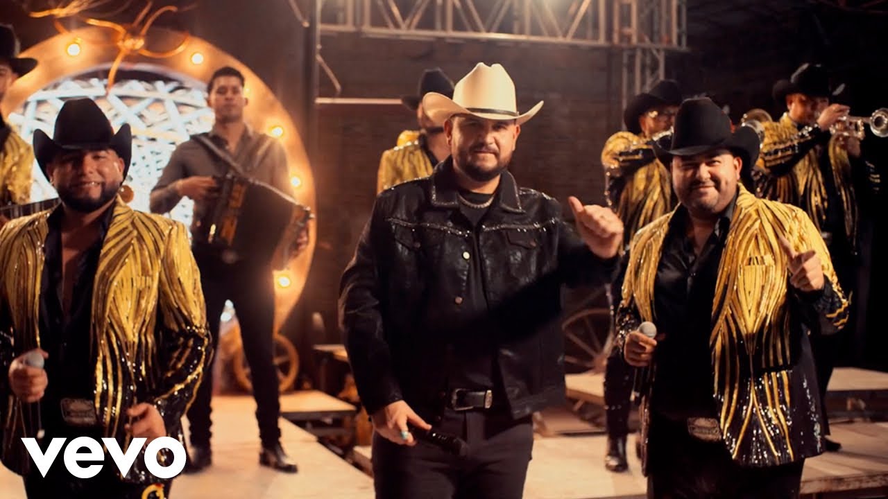 Eden Muñoz, Grupo Laberinto - El Mikima (Video Oficial)