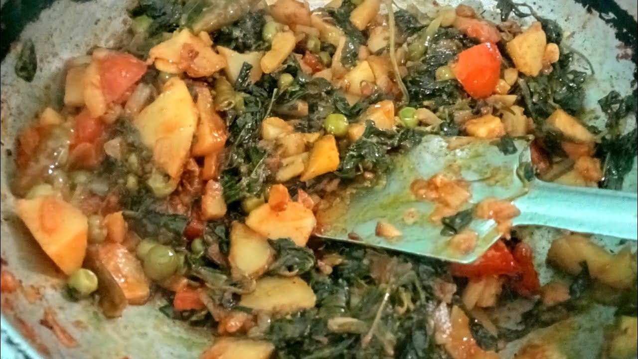 बटाटे मेथी आणि वाटण्याची चविष्ट भाजी रेसिपी! #food #cooking#मराठी रेसिपी @PunamHomecook 