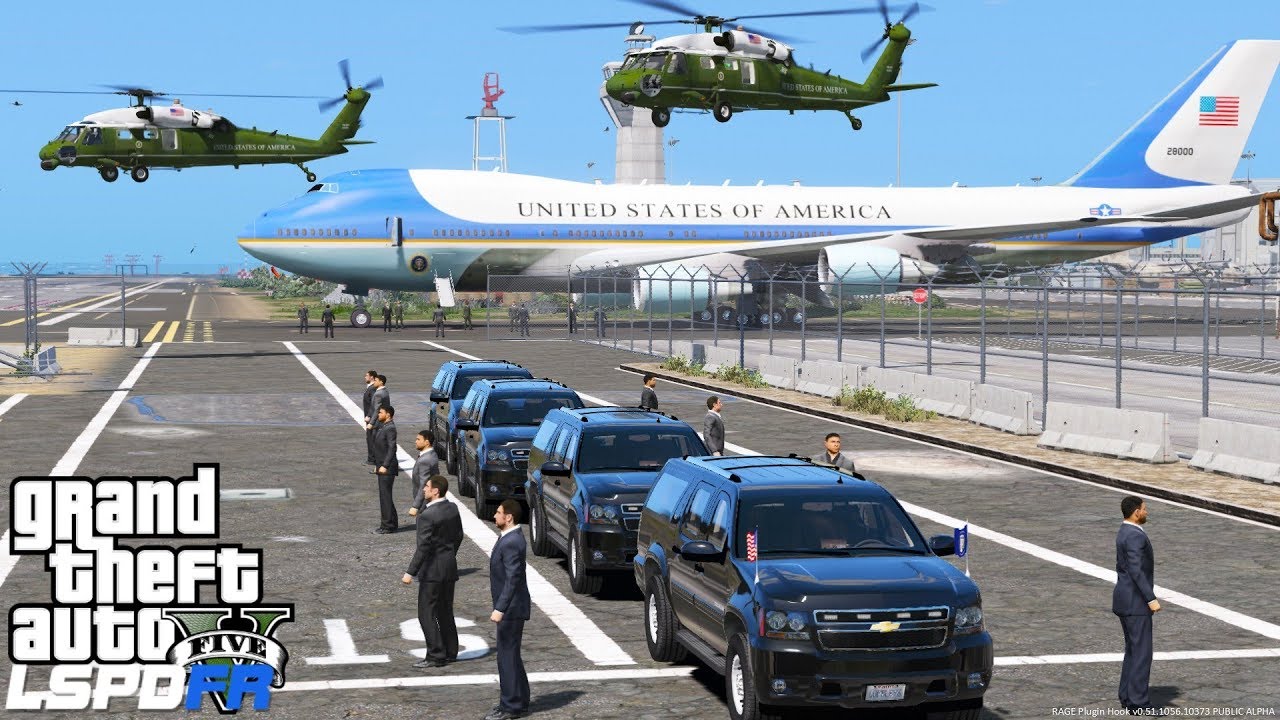 Морской пехотинец перевозит президента Трампа на борт самолета Air Force One в GTA 5