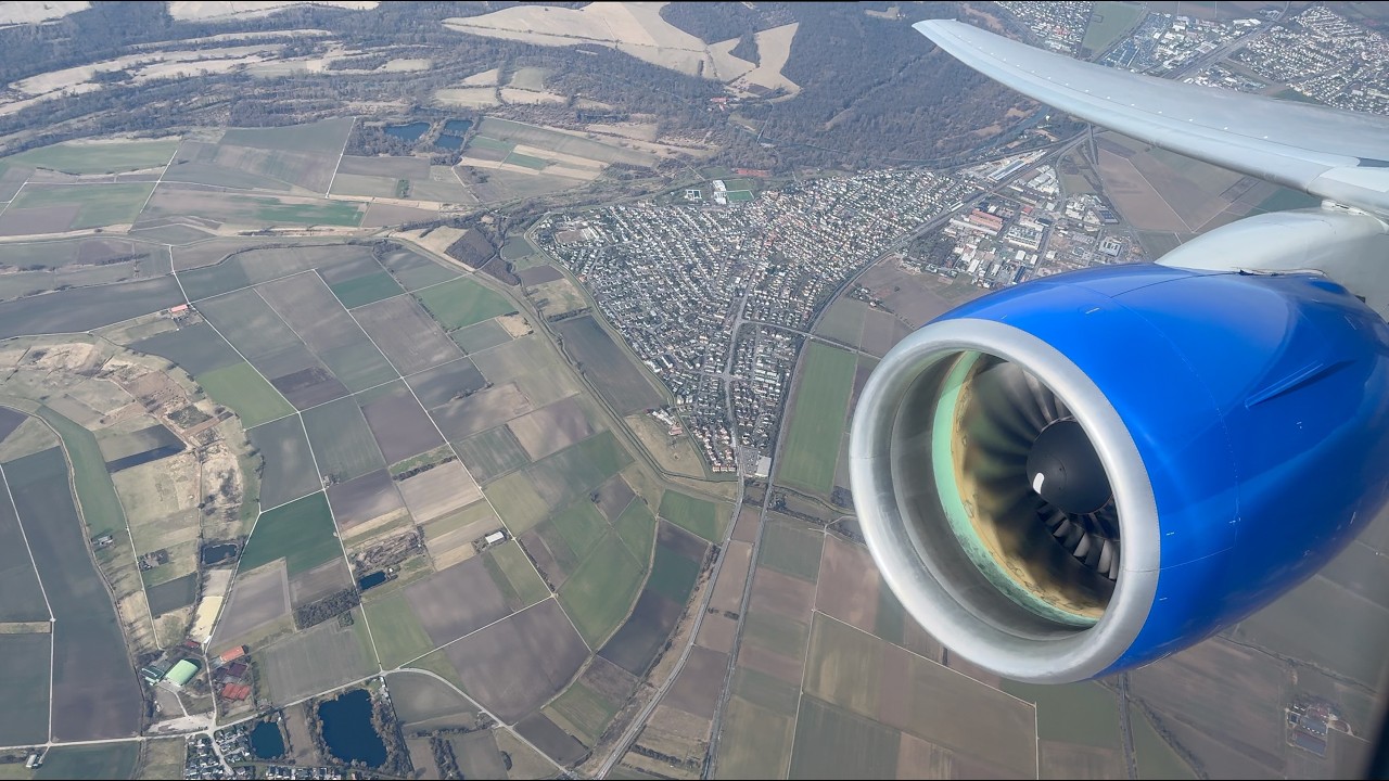 Pure PW4000 Power | United 777-200 Heavy Takeoff Frankfurt → Landing Houston