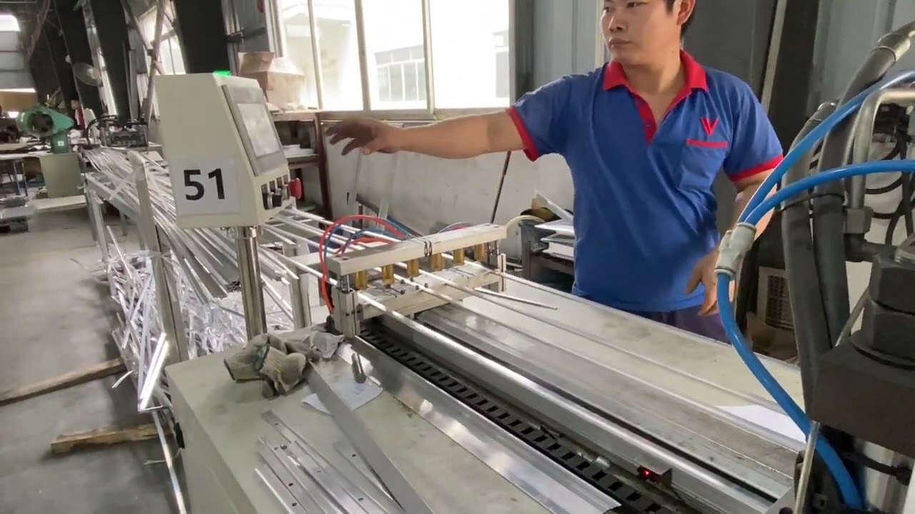 grille blade  cutting machine with hole punching