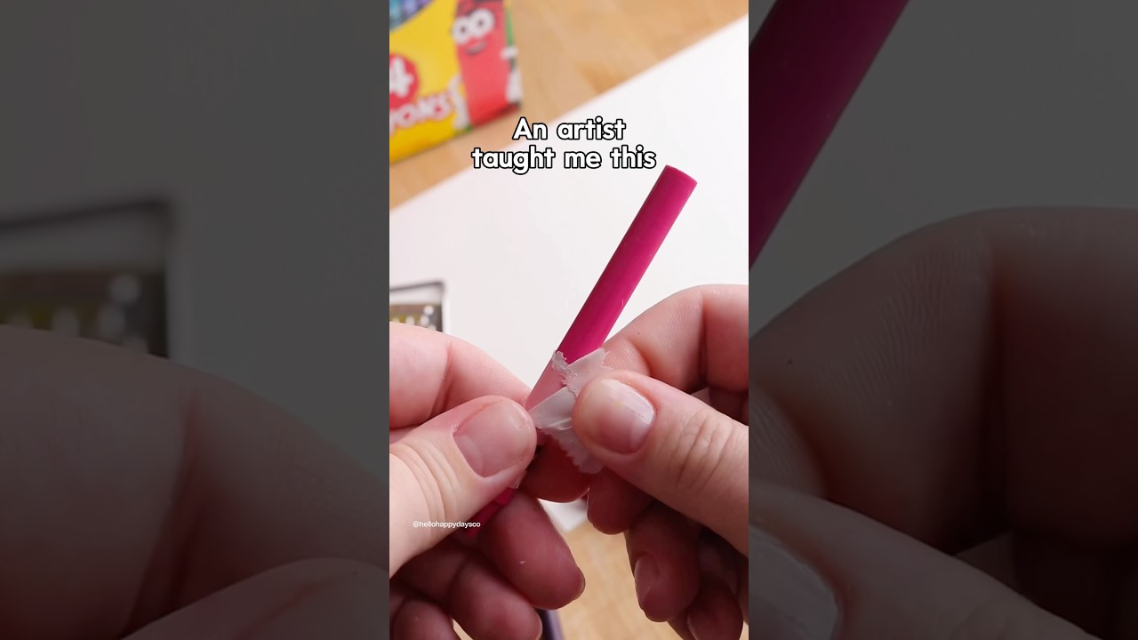 Create beautiful melted crayon art 🖍️ with this simple trick #diyhacks #arthacks #arttips