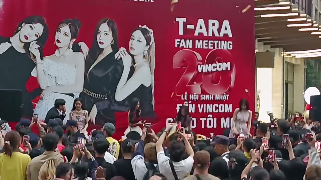 T-ARA fan meeting Vincom 20 in Vietnam (FANCAM) - Chúc mừng kỉ niệm 15 năm debut - P3