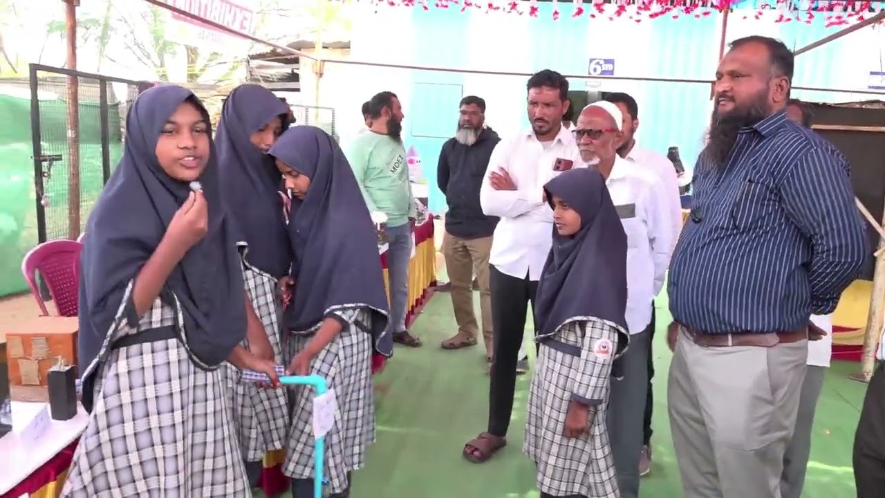 Creative Student Projects | Blind People Safety Stick & Old Kaaba | APS MBL 2025-26